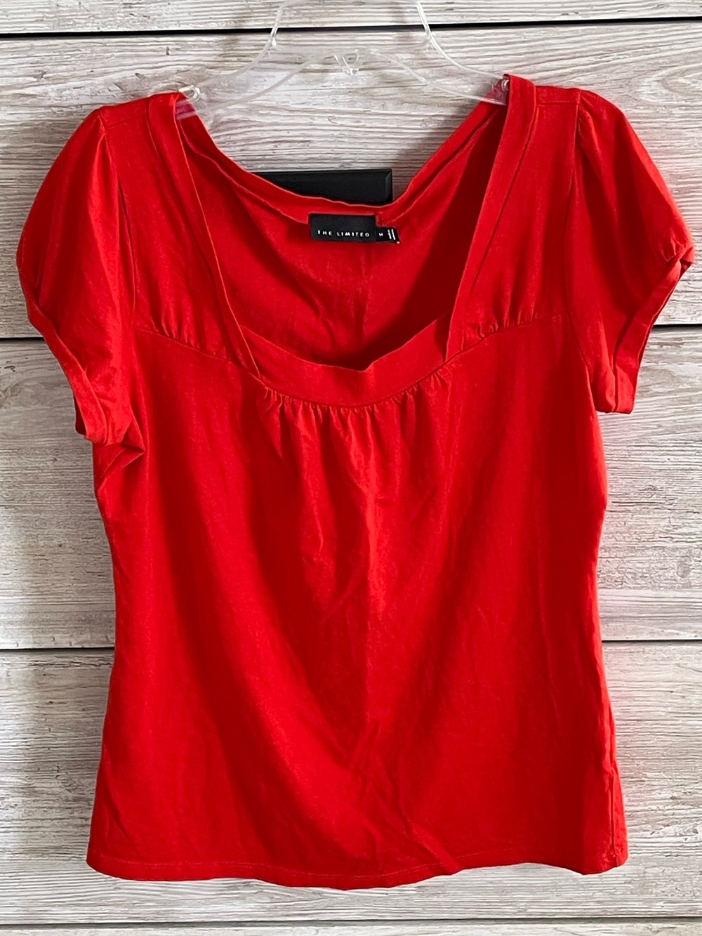 The Limited Women's Red Scoop Neck Short Sleeve Top